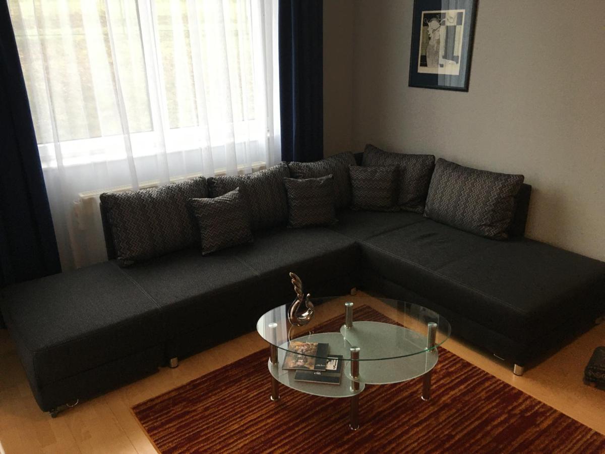 Апартаменты Romai Apartmanhaz Хевиз Экстерьер фото