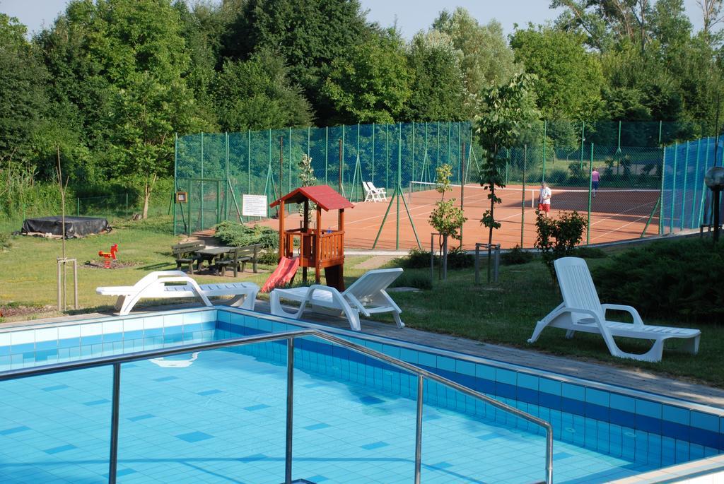 Апартаменты Romai Apartmanhaz Хевиз Номер фото